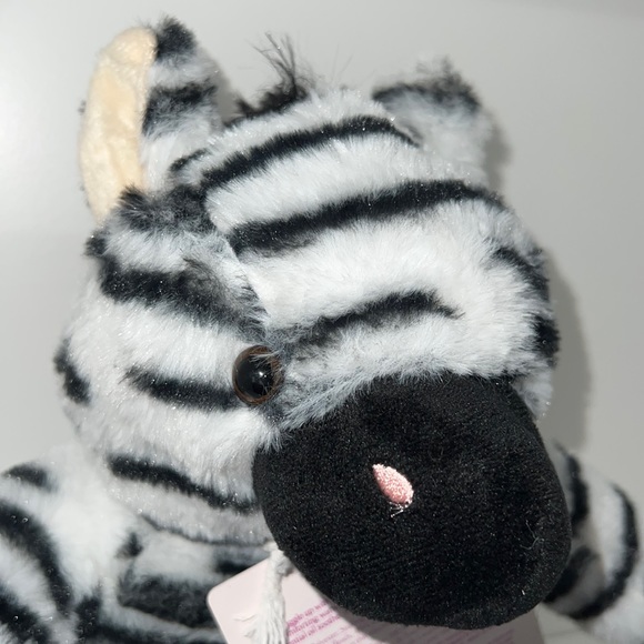 NWT snuggle zebra hottie microwaveable
packet infused with lavender - Picture 10 of 16